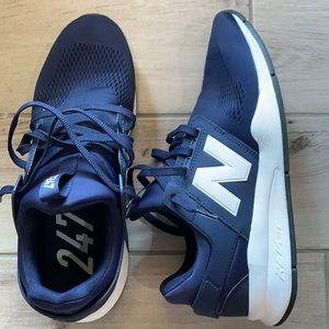 Mens New Balance 247 shoes - Navy